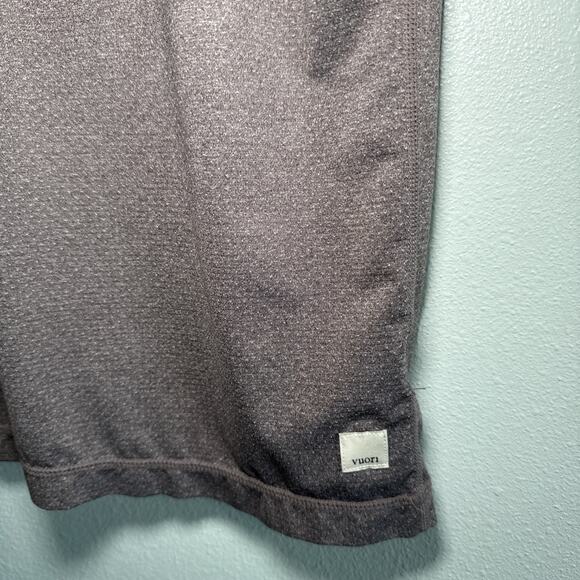 Vuori Tradewind Performance Pocket Tee Shirt Men's Medium Athletic Lightweight - Picture 3 of 6